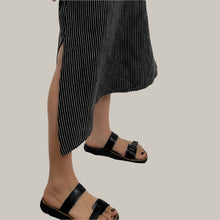 Charger l'image dans la galerie, Jayne Dress Black/Natural Stripe