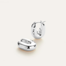 Load image into Gallery viewer, Puffy ULink Earrings Silver
