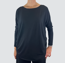 Load image into Gallery viewer, Roxette Top Tencel Jersey Black