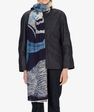 Load image into Gallery viewer, Inoui Editions Scarf 100 Toutou Navy
