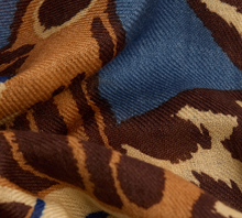 Load image into Gallery viewer, Inoui Editions Square 130 Papillons Blue