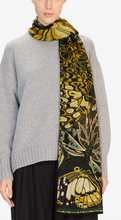 Load image into Gallery viewer, Inoui Editions Scarf 70 Papillons Emerald