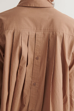 Load image into Gallery viewer, Basic Apparel Silje LS Shirt Portobella