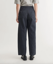 Load image into Gallery viewer, Basic Apparel Senia Jean Asphalt