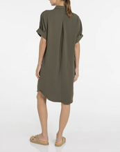 Charger l'image dans la galerie, YAYA V-neck Dress Khaki