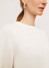 Charger l'image dans la galerie, Paper Label Avery Crew Neck Sweater Gardenia