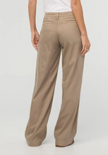 Charger l'image dans la galerie, Du/er Deluxe Twill Trouser Desert Tan