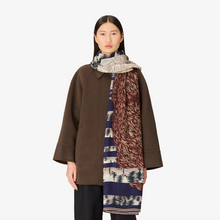 Load image into Gallery viewer, Inoui Editions Scarf 100 Ours Navy