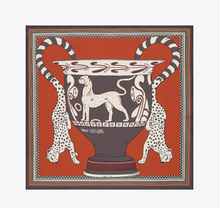Load image into Gallery viewer, Inoui Editions Square 55 Collectioneur Orange