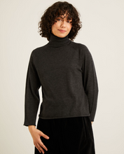Load image into Gallery viewer, Naif Laura Sweater Anthracite