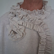 Charger l'image dans la galerie, Neirami Pullover with Ruffles Ivory