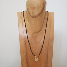 Charger l'image dans la galerie, SB Atelier Creative Petit Disc Necklace Pyrite