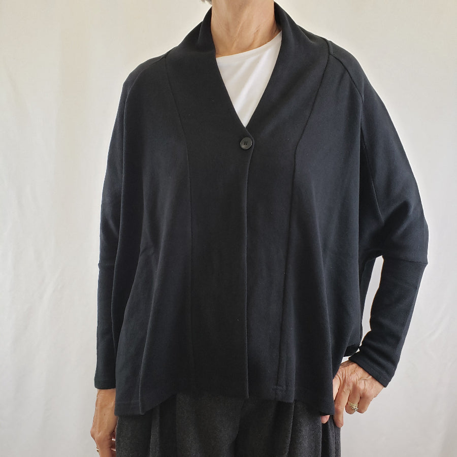 Neirami One Button Cardigan Black