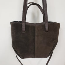 Charger l&#39;image dans la galerie, Mathilde C Gigaro Bag Chocolate
