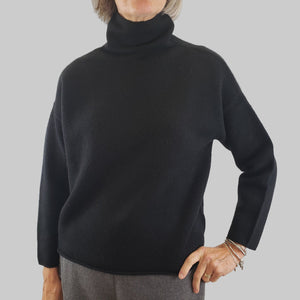 Naif Sam Sweater Black