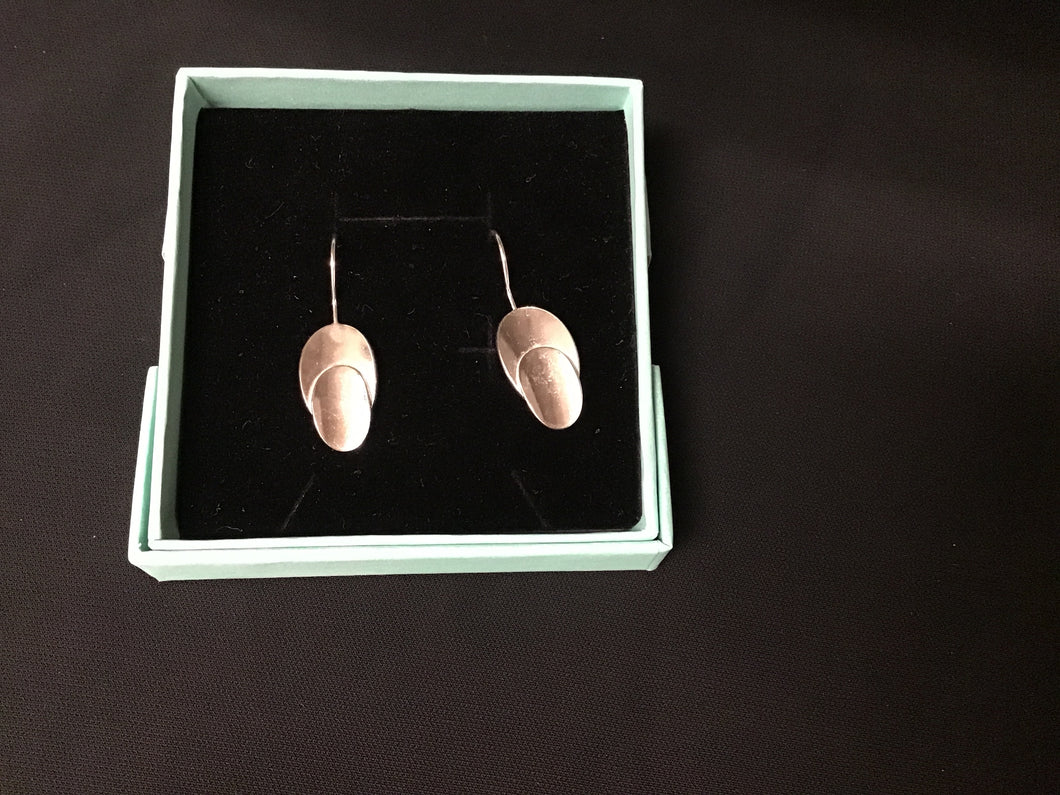 Lorin Hesse Oblong Drop Earring