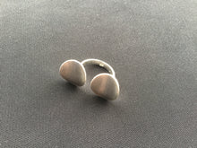 Load image into Gallery viewer, Lorin Hesse Circle Ring
