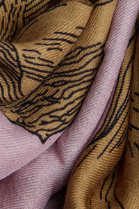 Inoui Editions scarf 70 Montana Nude