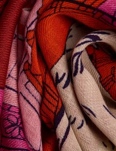 Inoui Editions Scarf 70 Tokyo Fuchsia