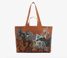 Load image into Gallery viewer, Inoui Editions Maxi Shopper Bag Western Brown
