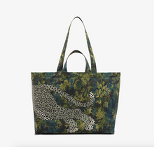 Load image into Gallery viewer, Inoui Editions Maxi Shopper Bag Mike Khaki
