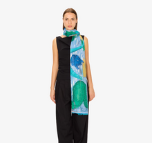 Load image into Gallery viewer, Inoui Editions Scarf 100 Fantastique Emerald
