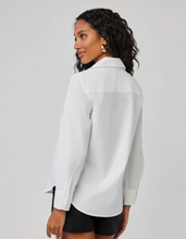 Load image into Gallery viewer, Bella Dahl Clean Wide Collar Shirt
