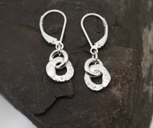 Load image into Gallery viewer, Orange Avocado Boulder Silver Link Earrings
