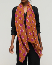 Load image into Gallery viewer, Princesse et Dragons Halo Scarf Caramel/Purple
