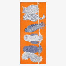 Load image into Gallery viewer, Inoui Editions Scarf 80 Chouette Orange
