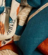 Load image into Gallery viewer, Inoui Editions Scarf 100 Toutou Blue
