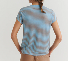 Charger l'image dans la galerie, Basic Apparel Ashley SS Tee Blue/Ecru
