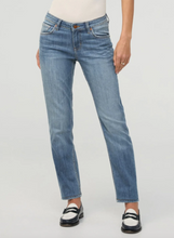Charger l'image dans la galerie, Du/er Performance Denim Girlfriend Jean Blue Ash
