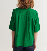 Load image into Gallery viewer, Basic Apparel Silje SS Shirt Green
