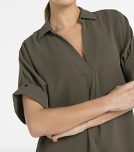Charger l'image dans la galerie, YAYA V-neck Dress Khaki
