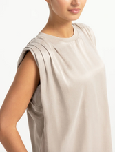 Load image into Gallery viewer, YAYA Sleeveless Top Grey
