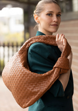 Load image into Gallery viewer, Risa Zar Woven Handbag Tan
