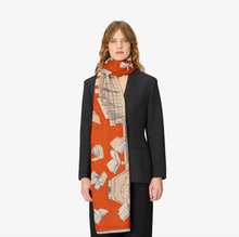 Load image into Gallery viewer, Inoui Editions Scarf 100 Vivienne Orange
