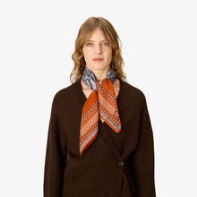 Load image into Gallery viewer, Inoui Editions Square 70 Chouette Terracotta
