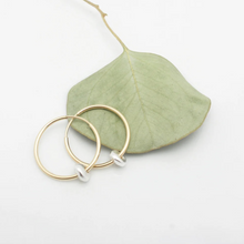 Charger l'image dans la galerie, Orange Avocado Silver Pebble and Gold Hoop Earrings
