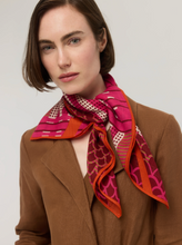 Charger l'image dans la galerie, Princesse et Dragons Entrelacs Scarf Pink
