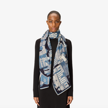 Load image into Gallery viewer, Inoui Editions Scarf 55 Roma Navy
