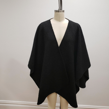 Load image into Gallery viewer, Bodywrap Black Boucle Wool
